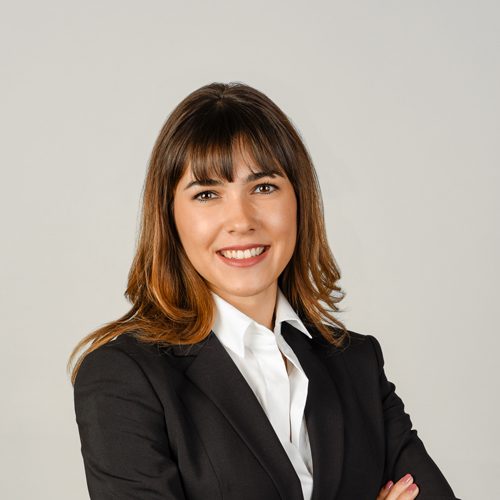 Laura Tanner MLaw / MBA