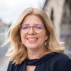 Jackie Helfenberger,Unternehmerin Neza Rwanda und Präsidentin Hotellerie-Berufsschule Sangira