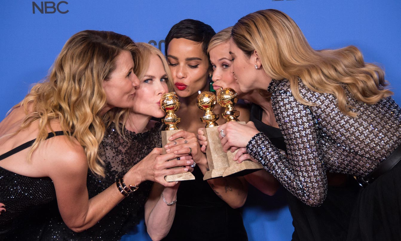 « Big Little Lies » est récompensée aux Golden Globes 2018 comme meilleure mini-série et Nicole Kidman comme meilleure actrice. Le hit avec Laura Dern, Nicole Kidman, Zoë Kravitz, Reese Witherspoon et Shailene Woodley (de gauche à droite) sera ensuite développé en série.