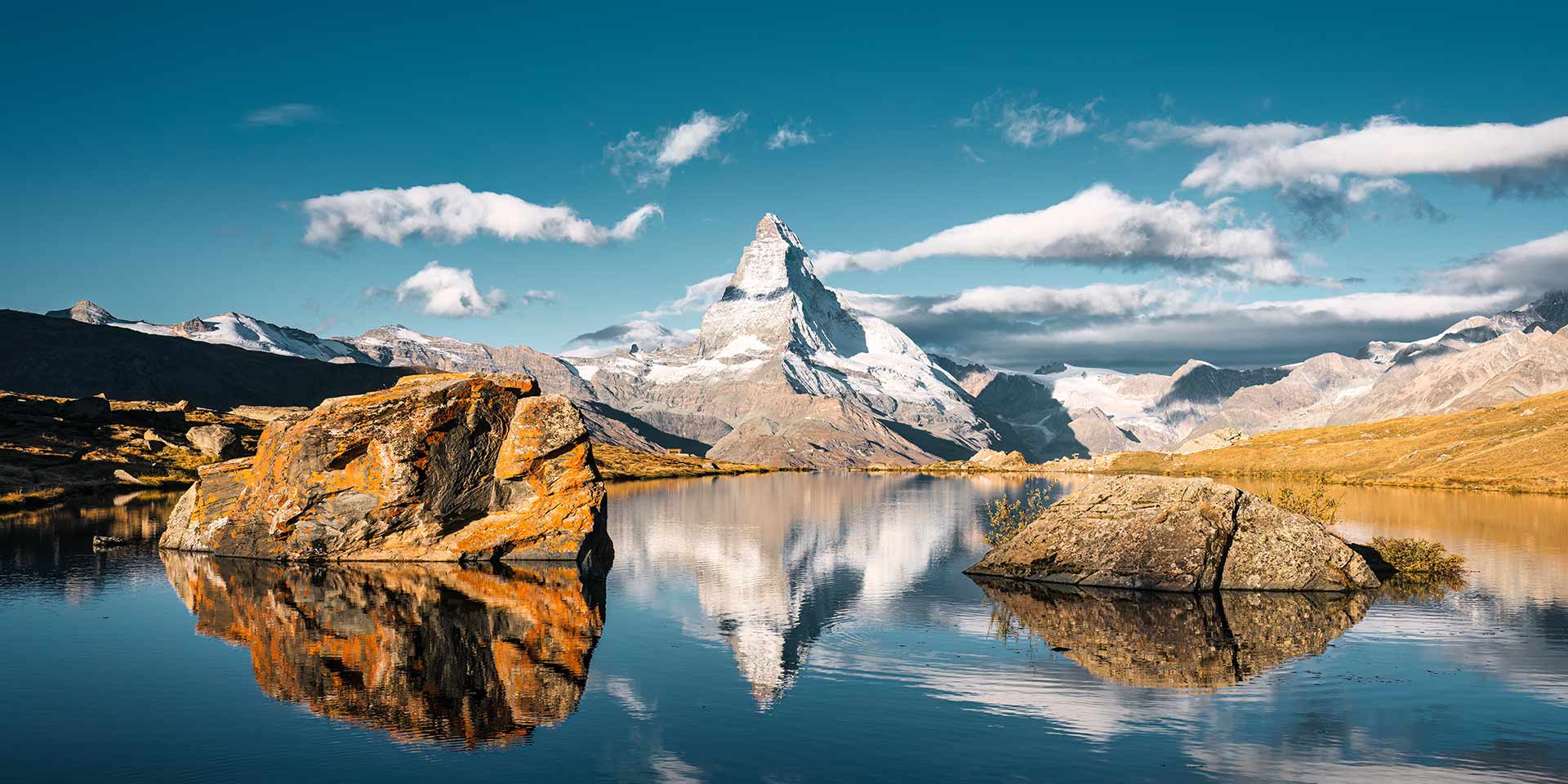 matterhorn mountain reflected on lake stellisee in the morning at zermatt, switzerland stock photo