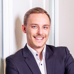 Robert Gleibs,CEO