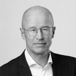 Dr. Andreas Kollmer,Experte Manufacturing Industries