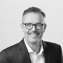 Karsten Klaus,Experte Strategie & Transformation