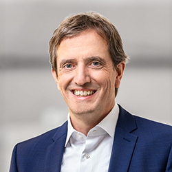 Univ.-Prof. Dr. habil. Dr. h. c.Michael Henke, Institutsleiter, Fraunhofer-Institut für Materialfluss und Logistik IML