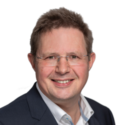 Andreas Golze,Managing Director DACH