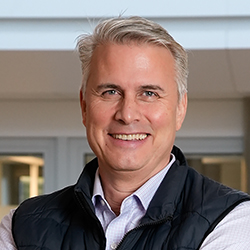 Stéphane ClercHead of Corporate Communications - ELCA Group