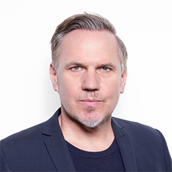 Peter Burri Follath, Responsable communication Pro Senectute