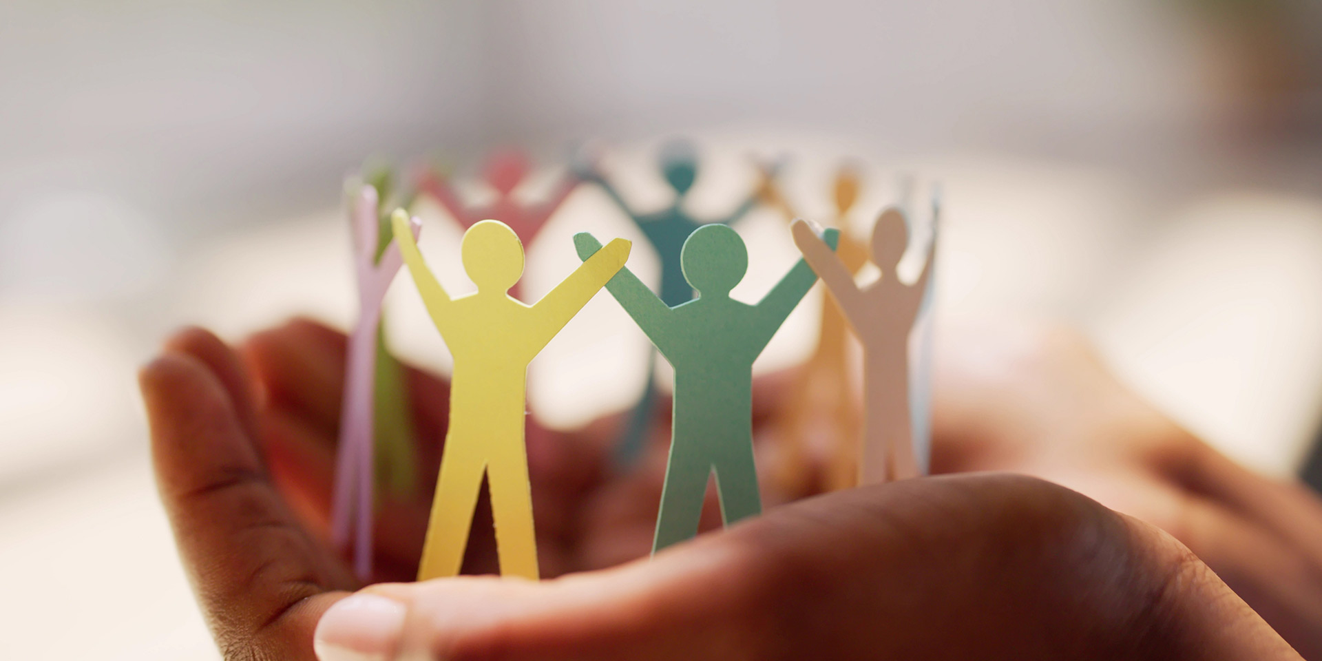 former sans exclure : repenser les parcours pour ancrer les jeunes