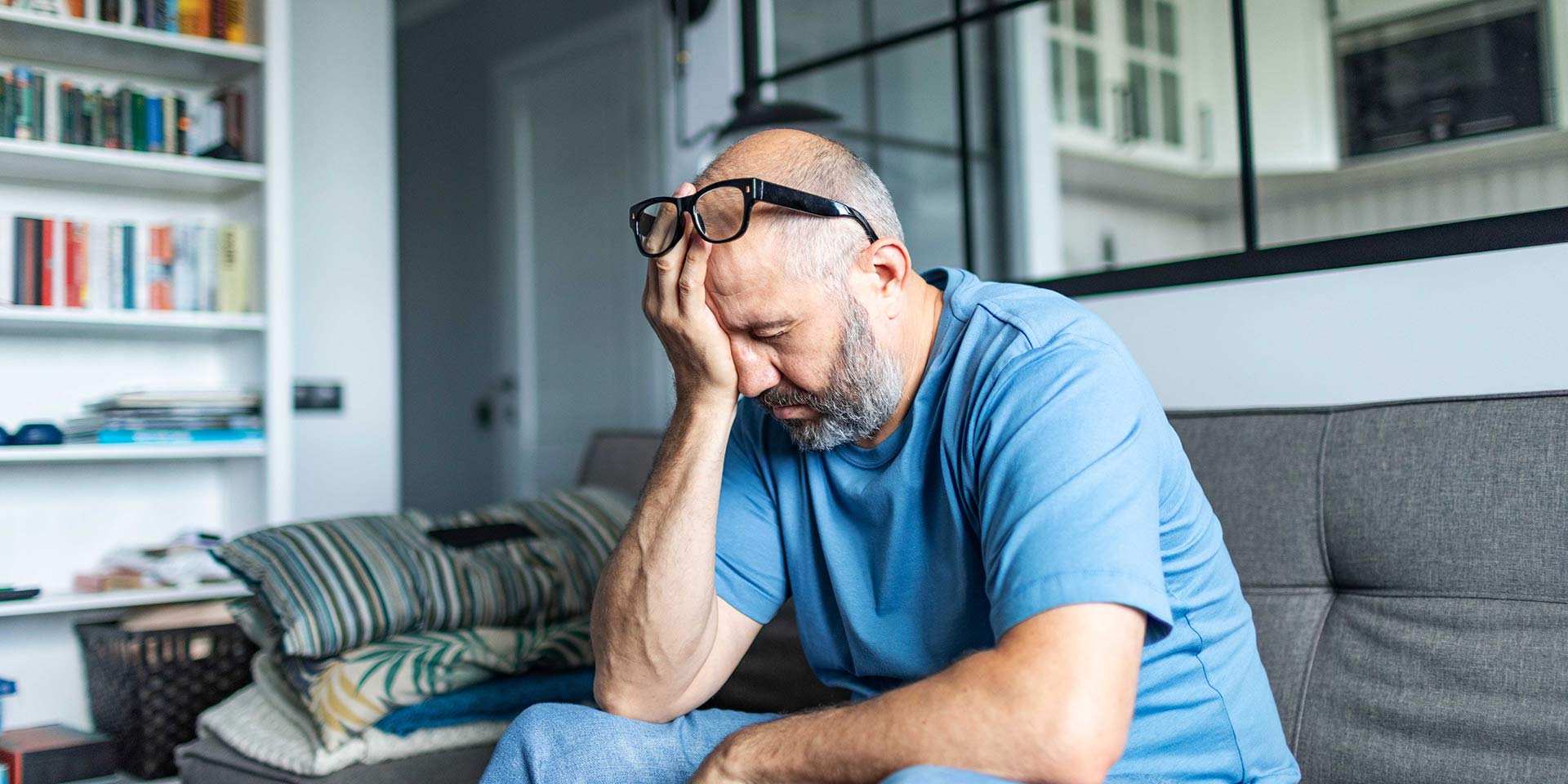protéger son sommeil après 50 ans : l’approche médicale et holistique
